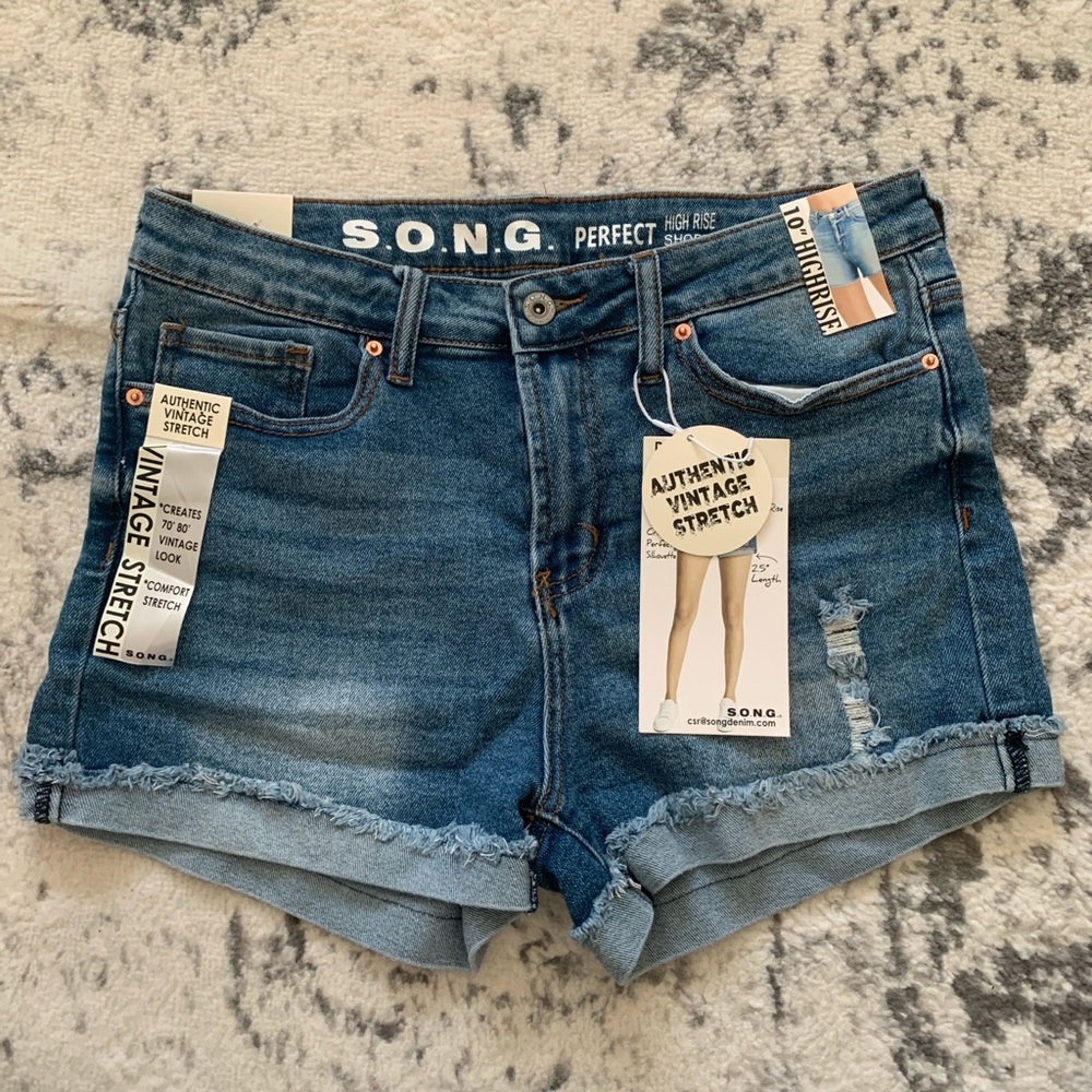 NWT JEAN SHORTS